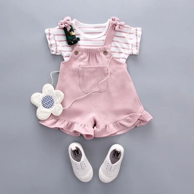 Cute Toddler Baby Girl T-shirt+Suspender Shorts Outing Clothes New Fashion Bay Sets Suits (No Shoes No Bag)