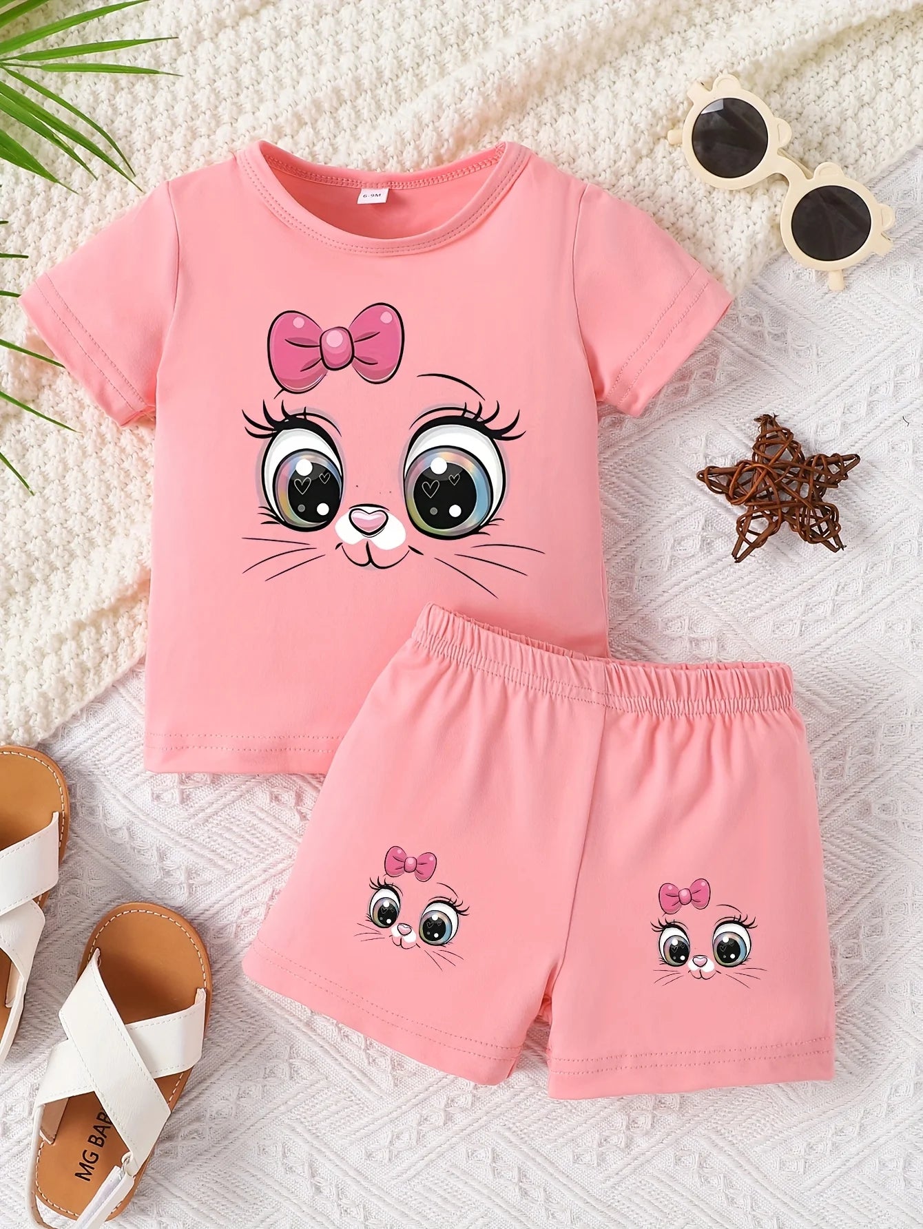 Baby girl round neck short sleeved cute cartoon cat pattern top simple shorts two-piece set for spring and summer