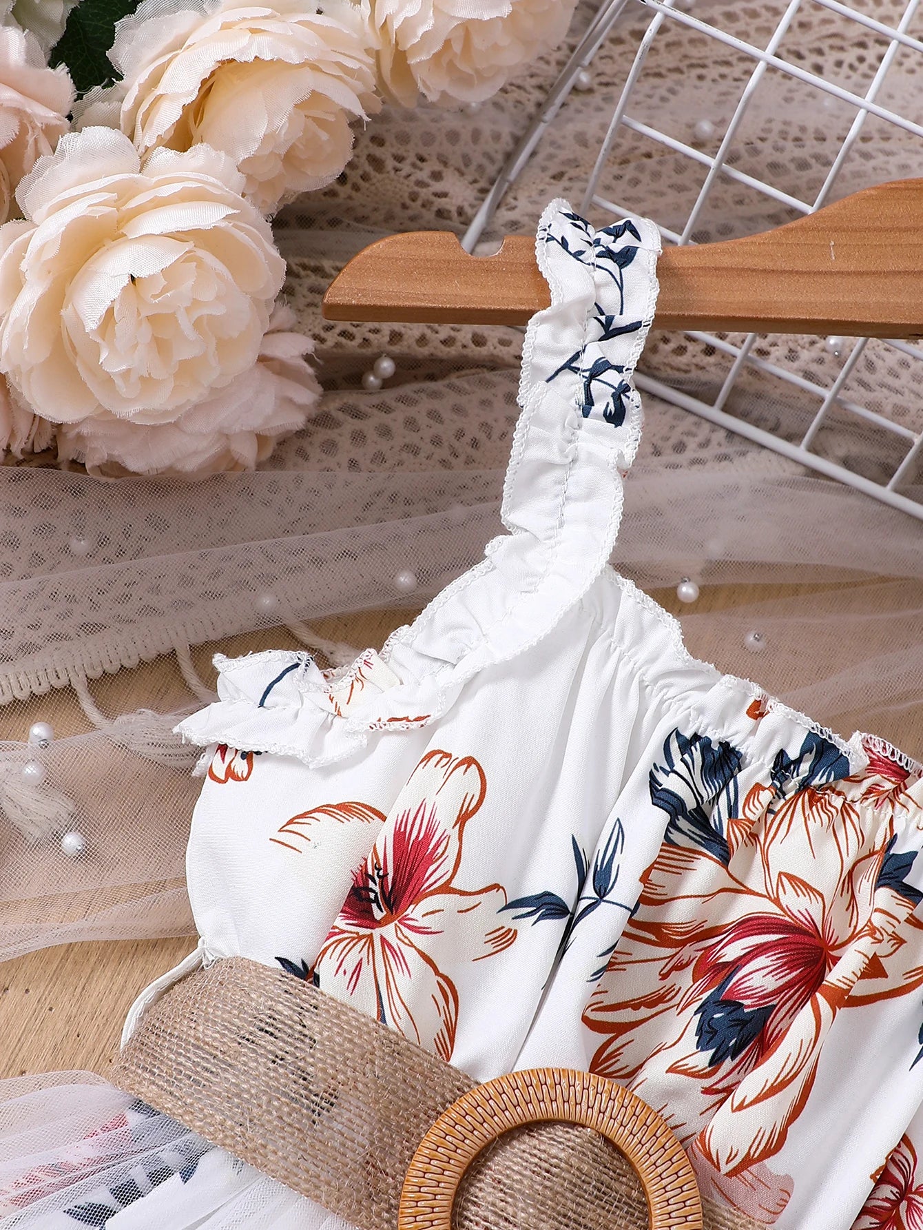 Girls' Spring and Summer Casual Fashion Woven Suspender Floral Print Mesh Dress with Belt