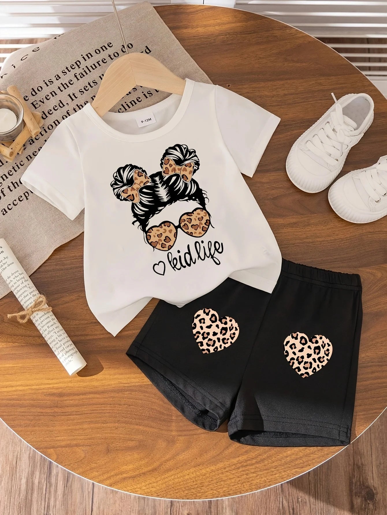 Baby girl cute cartoon leopard print love pattern short sleeved top+casual shorts set for spring and summer
