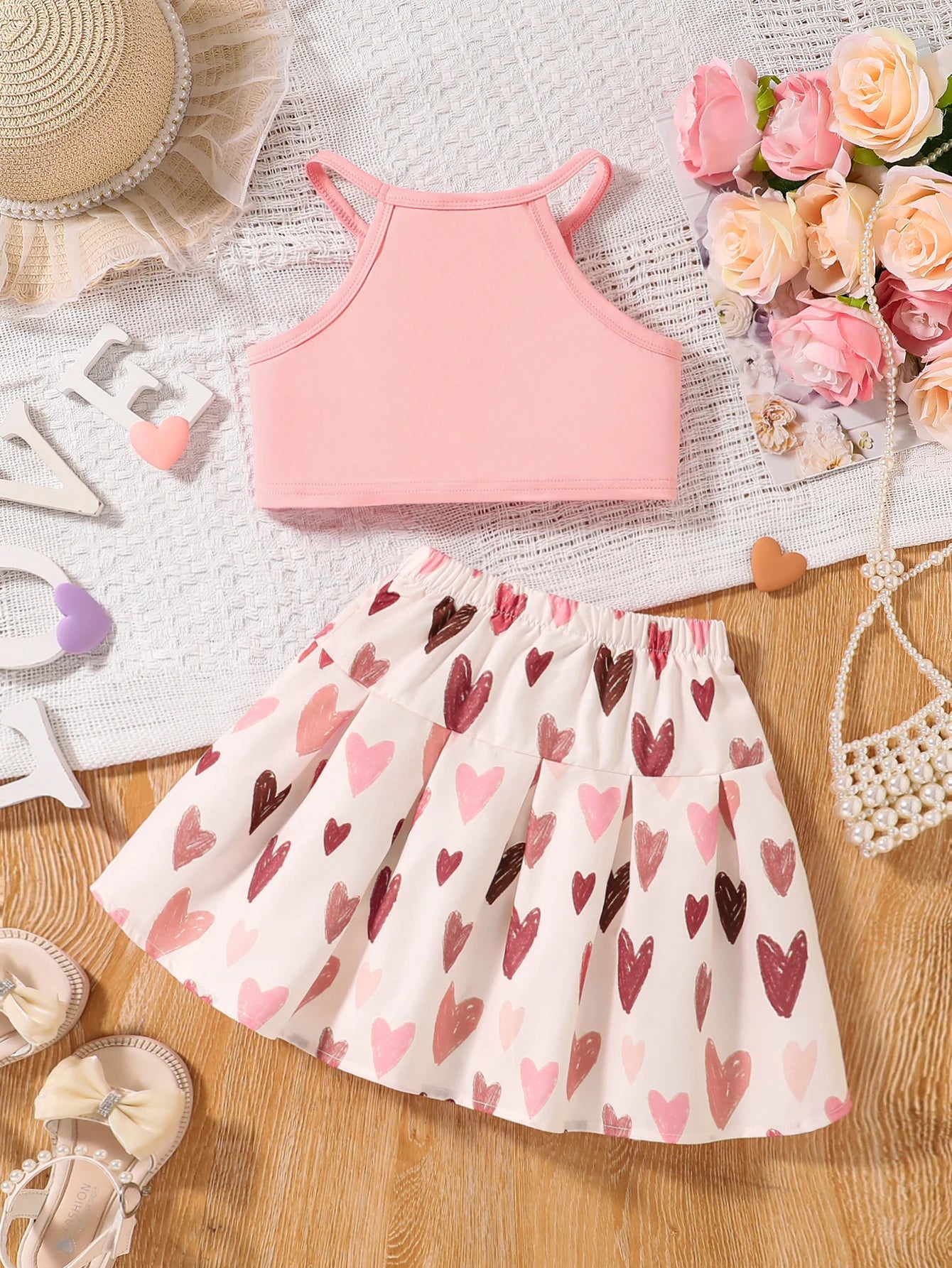 2-Piece Set: European and American Style Cute Children's Camisole with Heart Pattern T-Shirt + Heart Print Skirt, Summer Thin Style, Fashionable and Playful Elegant Ladylike Tank Top Paired with Short Skirt, Stylish Outfit fo