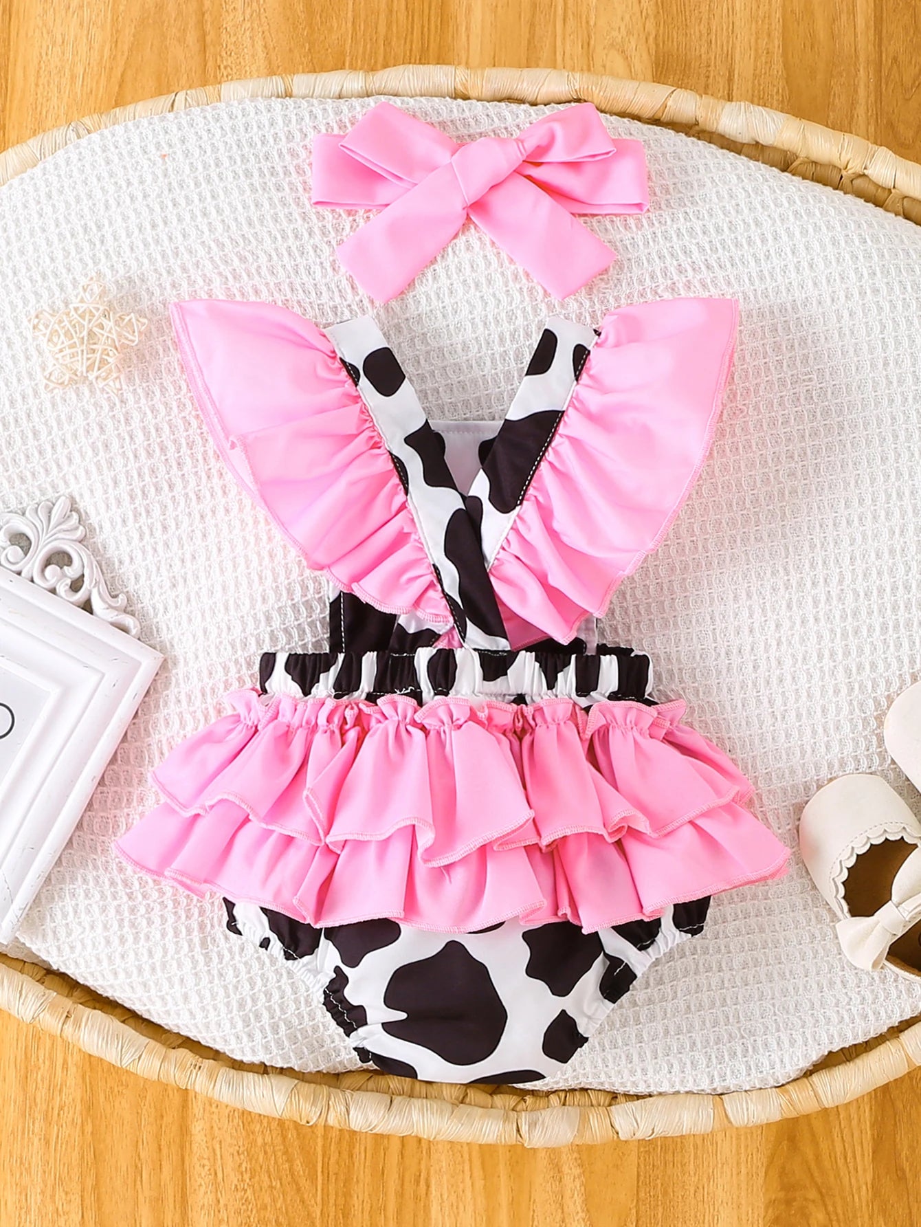 Baby Girl Cow Print Romper Set, Ruffled Sling Bodysuit with Pink Bow Headband, Cute Animal Infant Outfit