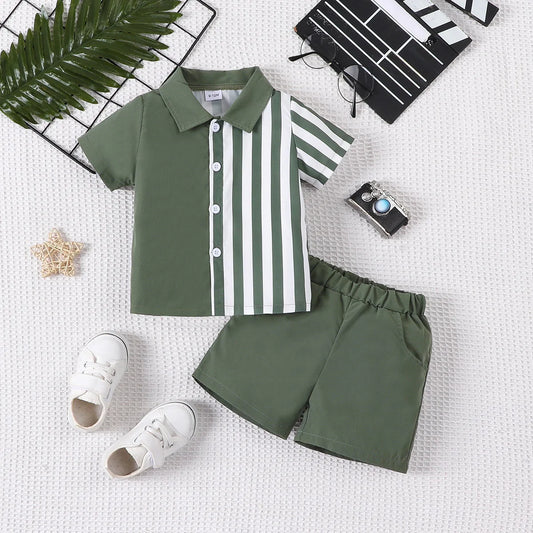 Set of fashionable and casual solid color splicing short sleeved shirt top and shorts for baby boys, summer